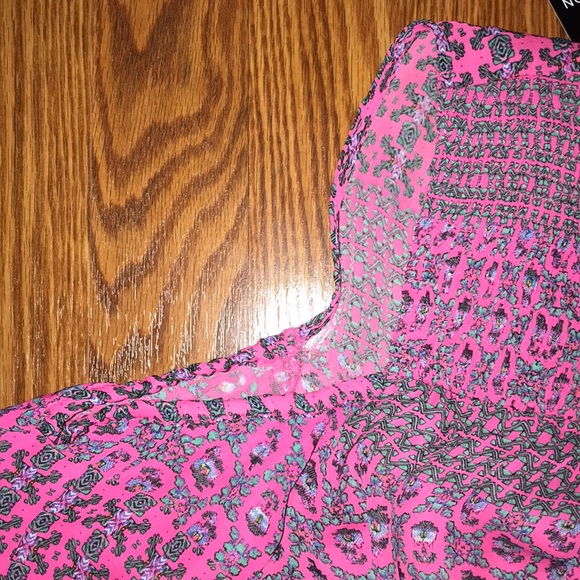 I ♥️ Ronson NWT❗️Cold Shoulder Boho Top - Picture 5 of 7